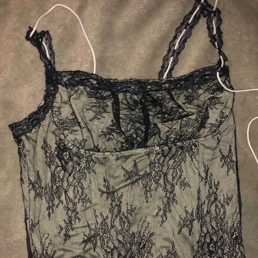 LONG GREEN LACE DRESS